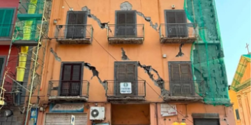 Bradisismo ai Campi Flegrei, la proposta degli architetti: «Mettere in sicurezza ogni edificio»