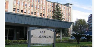 Sanità a Napoli, tensioni all’Istituto Pascale: lavoratori costretti a pagare di tasca propria il lavaggio dei DPI