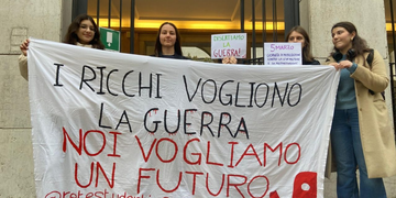 Meno soldi alle scuole, più miliardi per le armi: la scelta di guerra dell’Italia