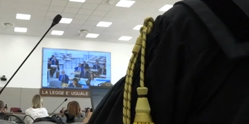 Santa Maria Capua Vetere, il processo sulle violenze in carcere verso la sentenza: chieste quasi 800 anni di pena