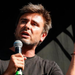 Rientro a spese proprie: Di Battista rifiuta il volo di Stato proposto da Giorgia Meloni