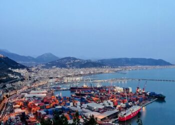 Salerno e la sua internazionalizzazione a passo di lumaca
