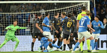 Napoli-Roma 3-3, spettacolo al Maradona: McTominay firma una doppietta