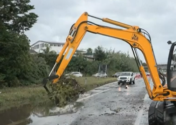Maltempo in Campania, è già conto dei danni: frane, strade chiuse e allagamenti