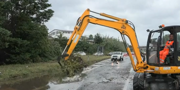 Maltempo in Campania, è già conto dei danni: frane, strade chiuse e allagamenti